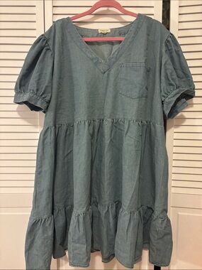 Casual Light Blue V-Neck Tiered Chambray Dress